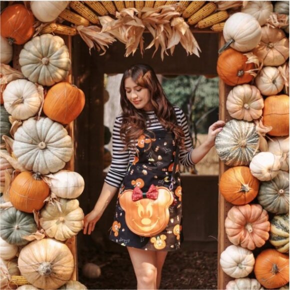 Harveys Disney Halloween Minnie Pumpkin Crossbody & Dust Bag Limited Edition NWT - Picture 16 of 16